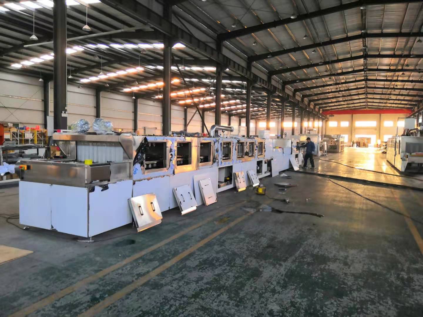 通過式噴淋清洗機