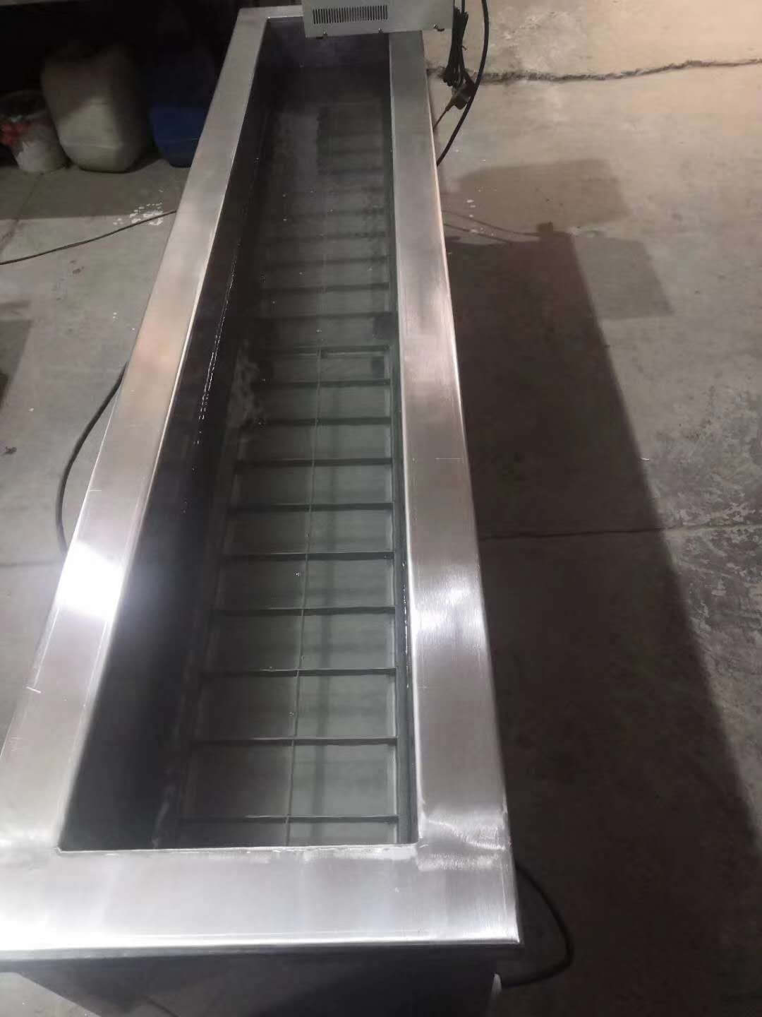 2-210105134Jb05.jpg 2-210105134Jb05.jpg